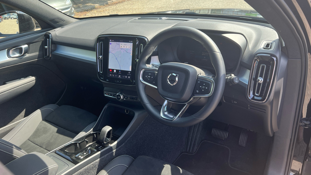 Volvo XC40 Xc40 2.0 B4p Plus Black Edition WF75DWG Black #4