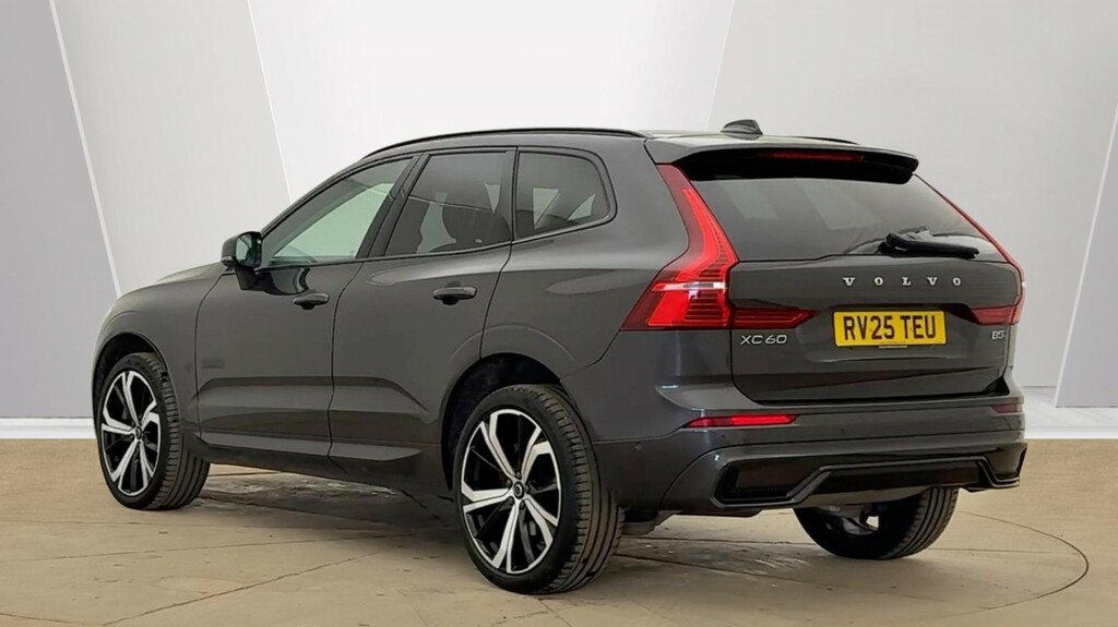 Volvo XC60 Xc60 2.0 B5p Ultra Dark Awd Geartronic RV25TEU Grey #3
