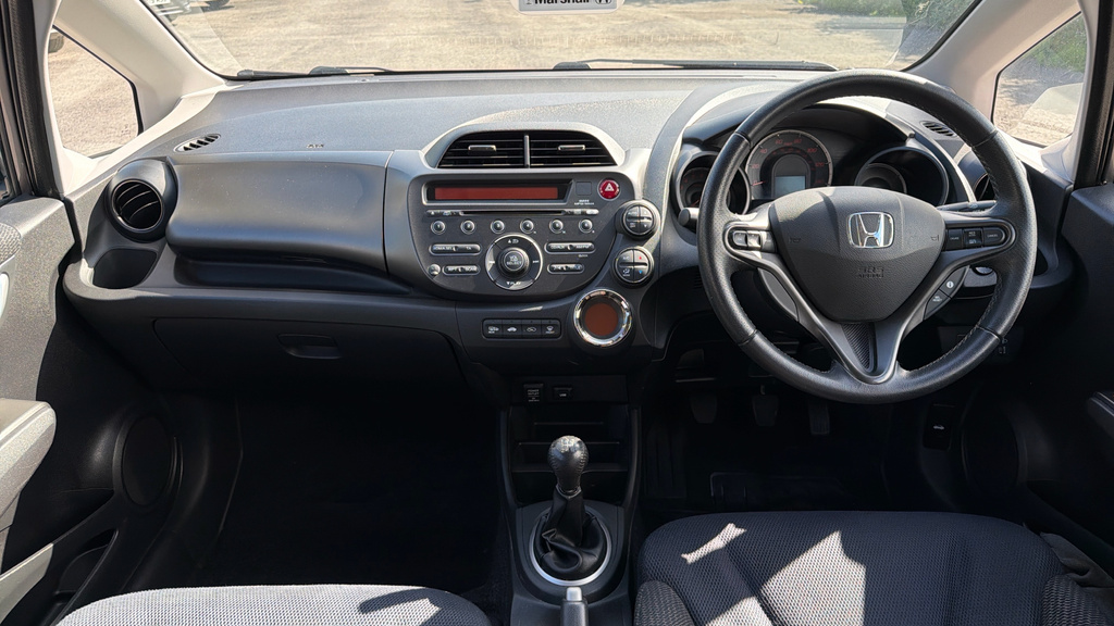 Honda Jazz Jazz 1.4 I-vtec Es Plus PL14HXR Brown #4