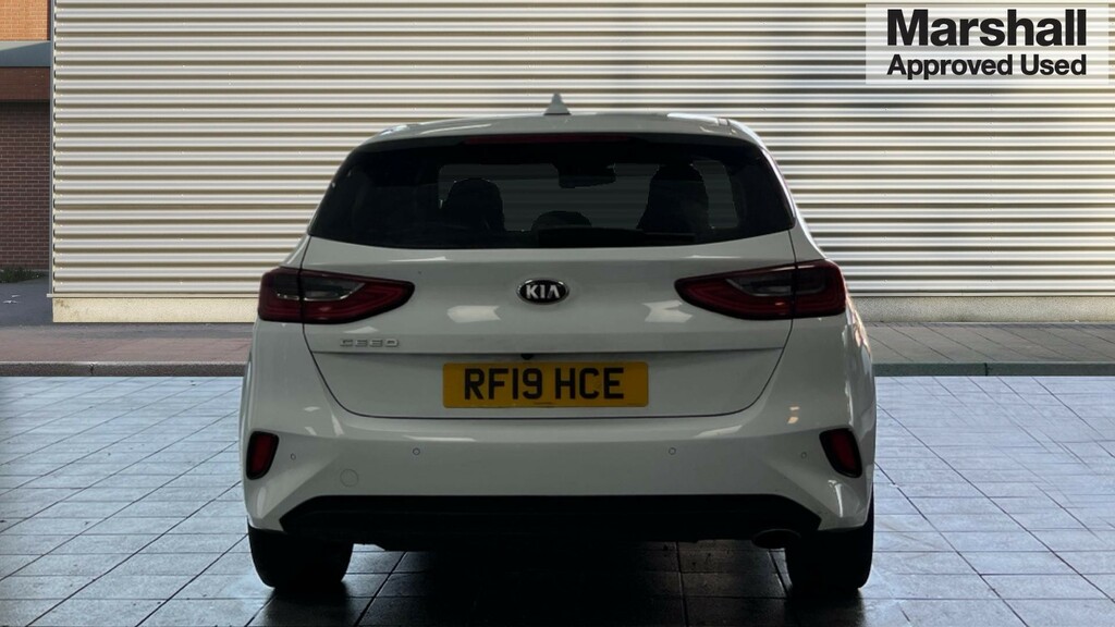 Kia Ceed Ceed 1.6 Crdi Isg 3 Dct RF19HCE White #4