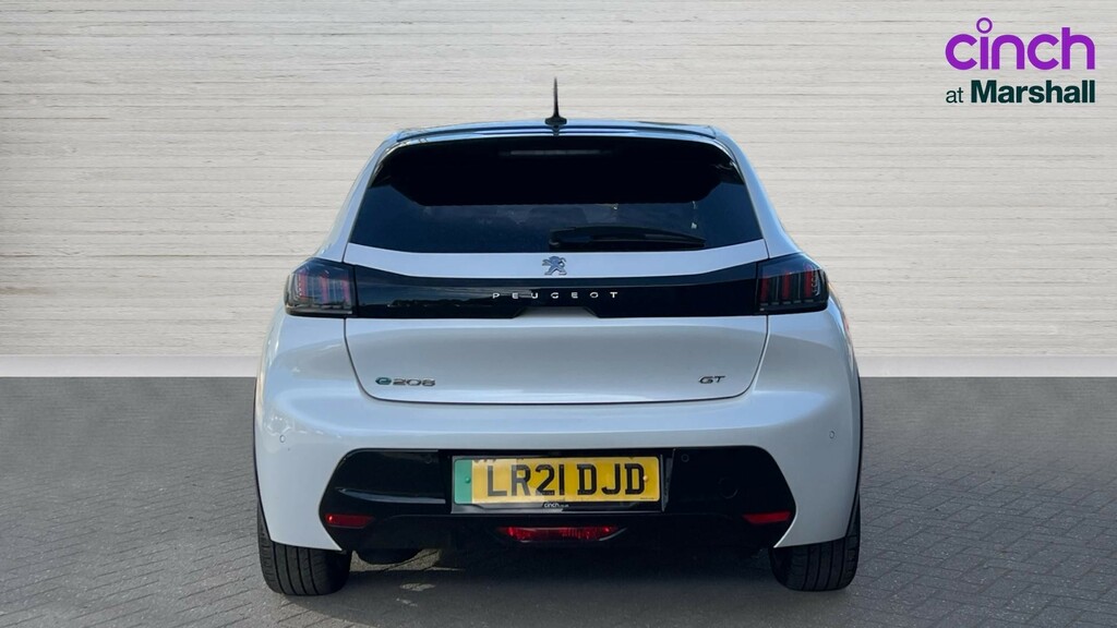 Peugeot e-208 208 100Kw Gt Premium 50Kwh White #4