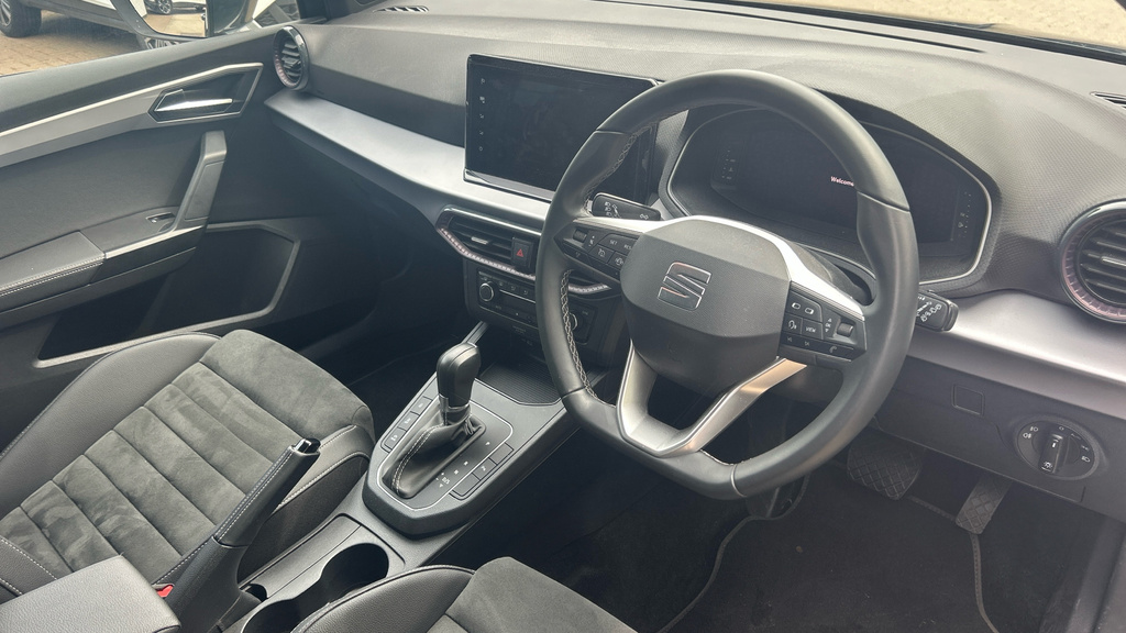 Seat Ibiza Ibiza 1.0 Tsi 110 Xcellence Lux Dsg EX73NZD Grey #6
