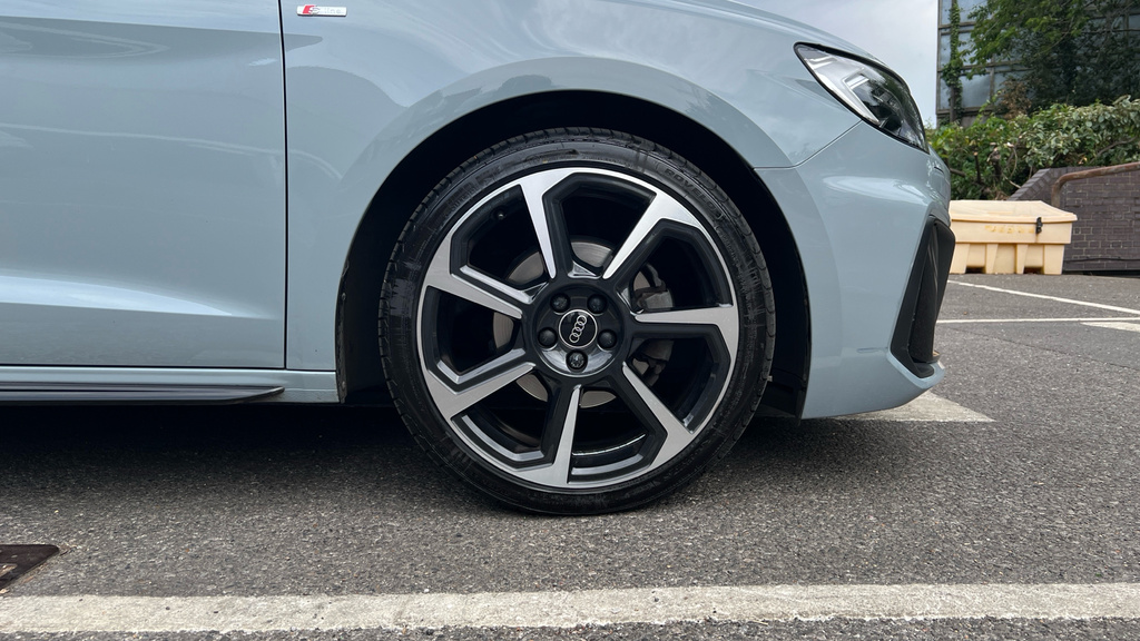 Audi A1 A1 30 Tfsi 110 Black Edition GX23YGP Grey #5