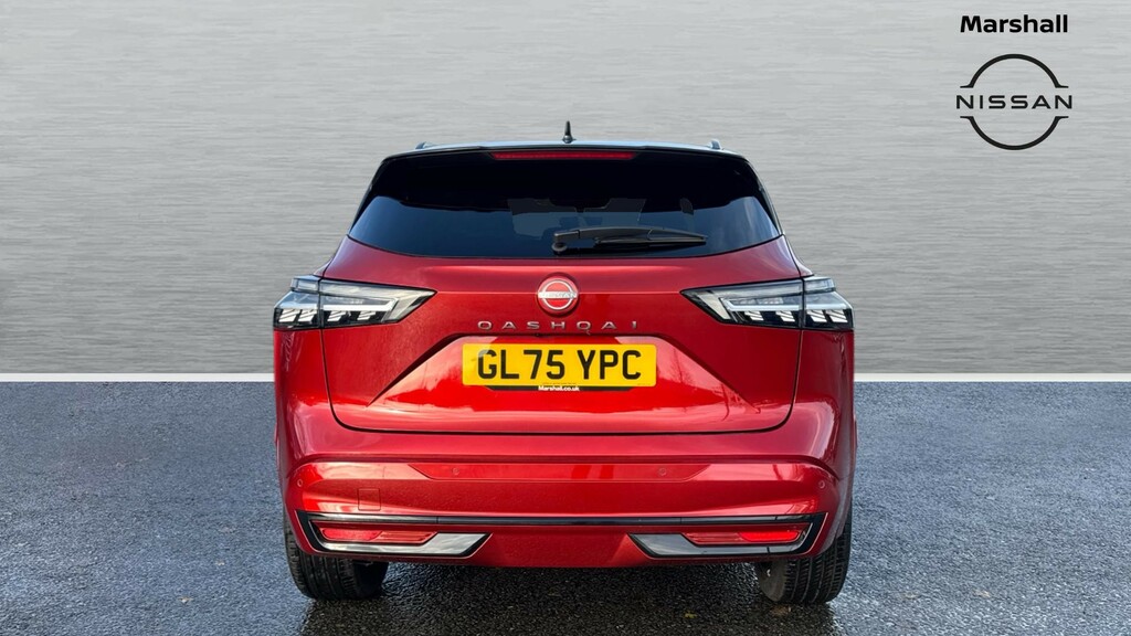 Nissan Qashqai Qashqai 1.3 Dig-t Mhb 140 N-design GL75YPC #6