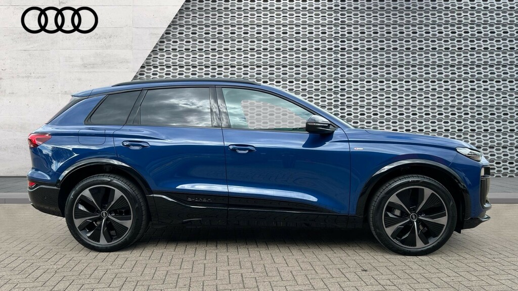 Audi Q6 E-Tron Audi Q6 E-tron Estate 225Kw Performance 100Kwh Spo Blue #4