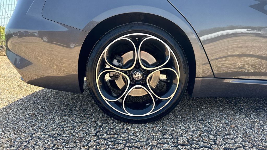 Alfa Romeo Giulia 2.0T Veloce Euro 6 Ss  #23