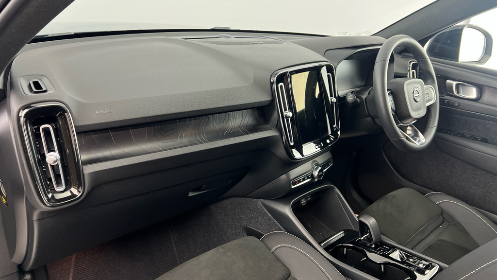 Volvo XC40 Xc40 1.5 T5 Recharge Phev Ultimate Dark Grey #6