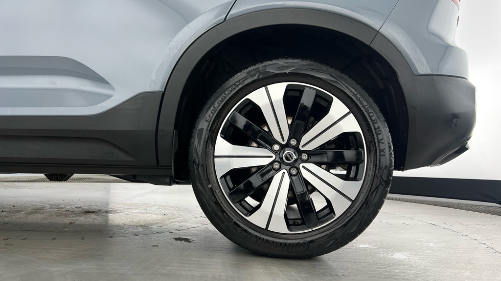 Volvo XC40 Xc40 1.5 T5 Recharge Phev Ultimate Dark Grey #4