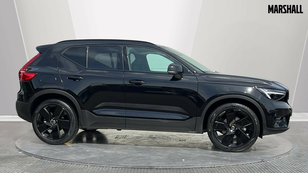 Volvo XC40 Xc40 2.0 B3p Plus Black Edition FG75XOR Black #3