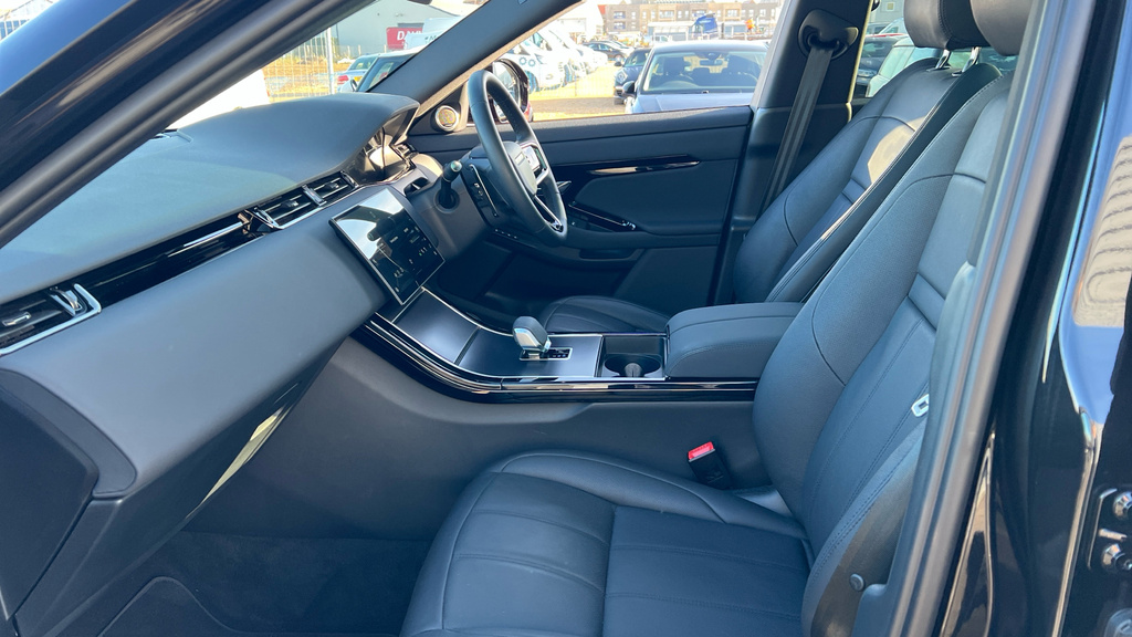 Land Rover Range Rover Evoque Range Rover Evoque 2.0 D200 Edition OU25VMZ Black #3