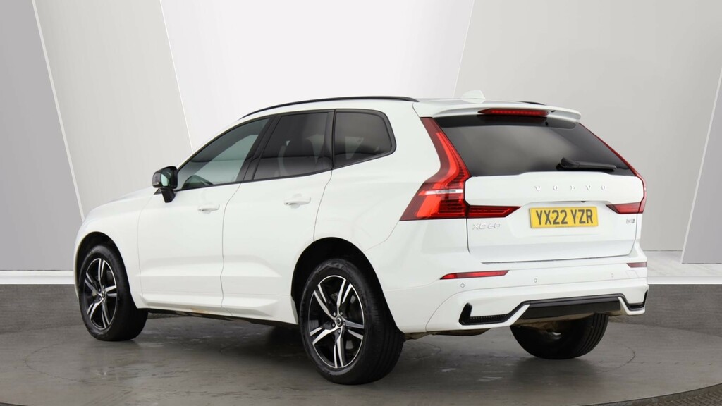 Volvo XC60 Xc60 2.0 B4d R Design Awd Geartronic YX22YZR White #3