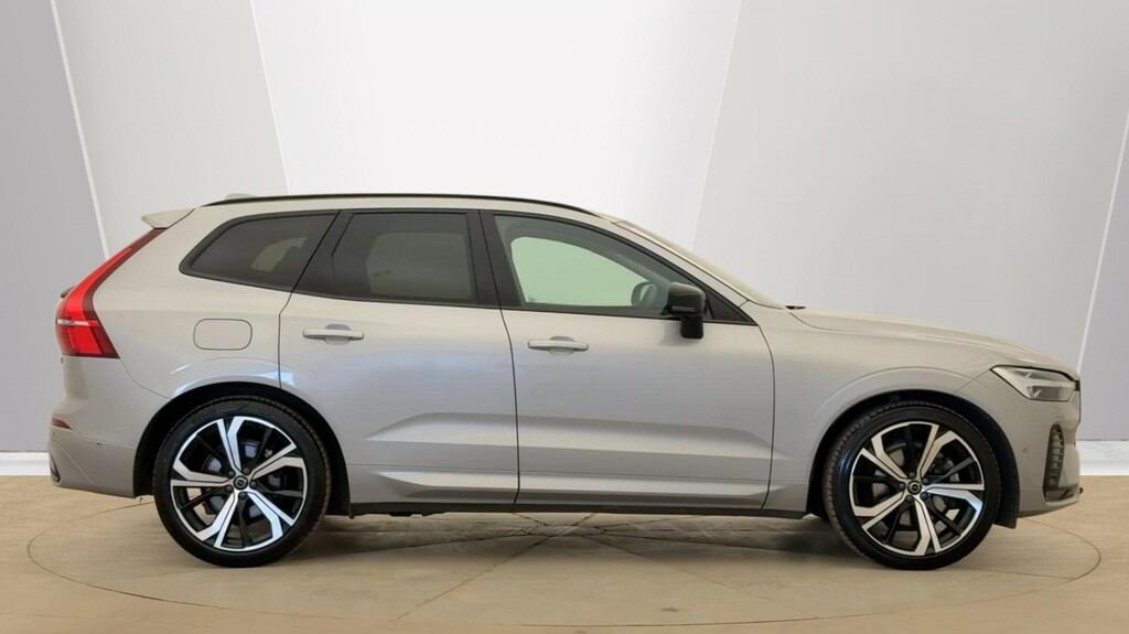 Volvo XC60 Xc60 2.0 B5p Ultra Dark Awd Geartronic RV25TBU Silver #2