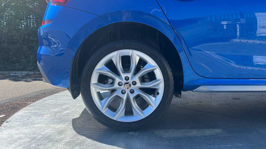 Skoda Kamiq Kamiq 1.0 Tsi 110 Se L Dsg Blue #5
