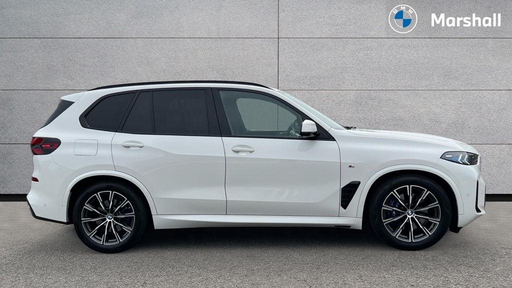 BMW X5 X5 Xdrive40d Mht M Sport YH24TTE White #3