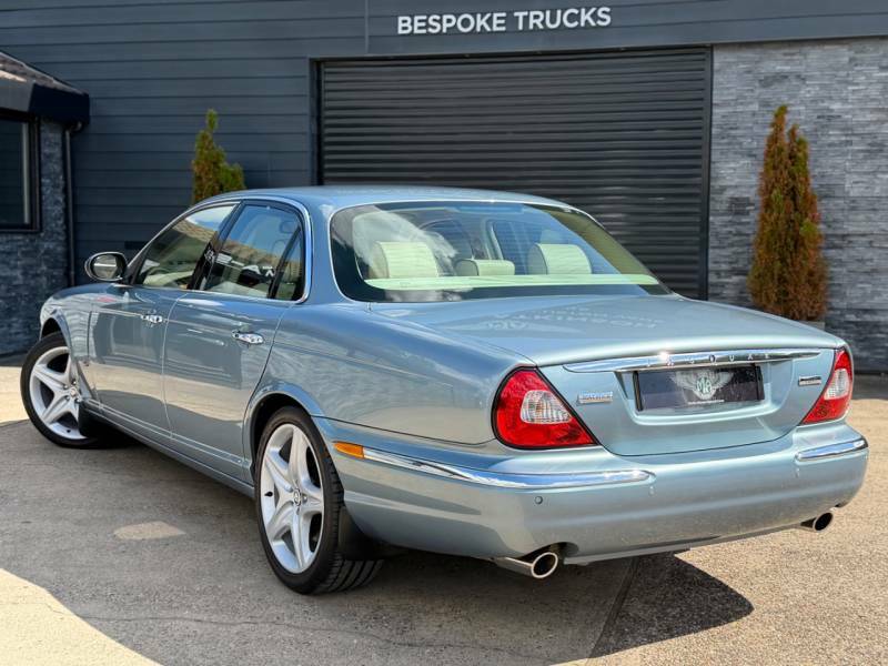 Jaguar XJ Xj6 Sovereign 2.7 V6 Tdvi Saloon - 2006 SK06LRM Blue #3