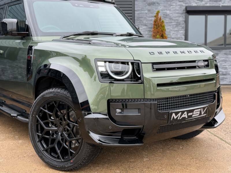Land Rover Defender 110 Defender 110 3.0 D250 X-dynamic Se Mhev Hard Top S Green #4