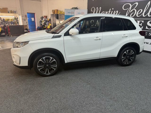 Suzuki Vitara 1.4 Boosterjet Sz5 Ulez NA68TZB White #4