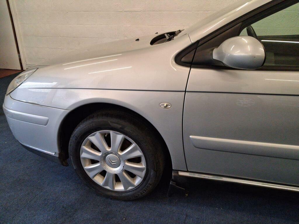 Citroen C5 2.0I 16V Exclusive Grey #8