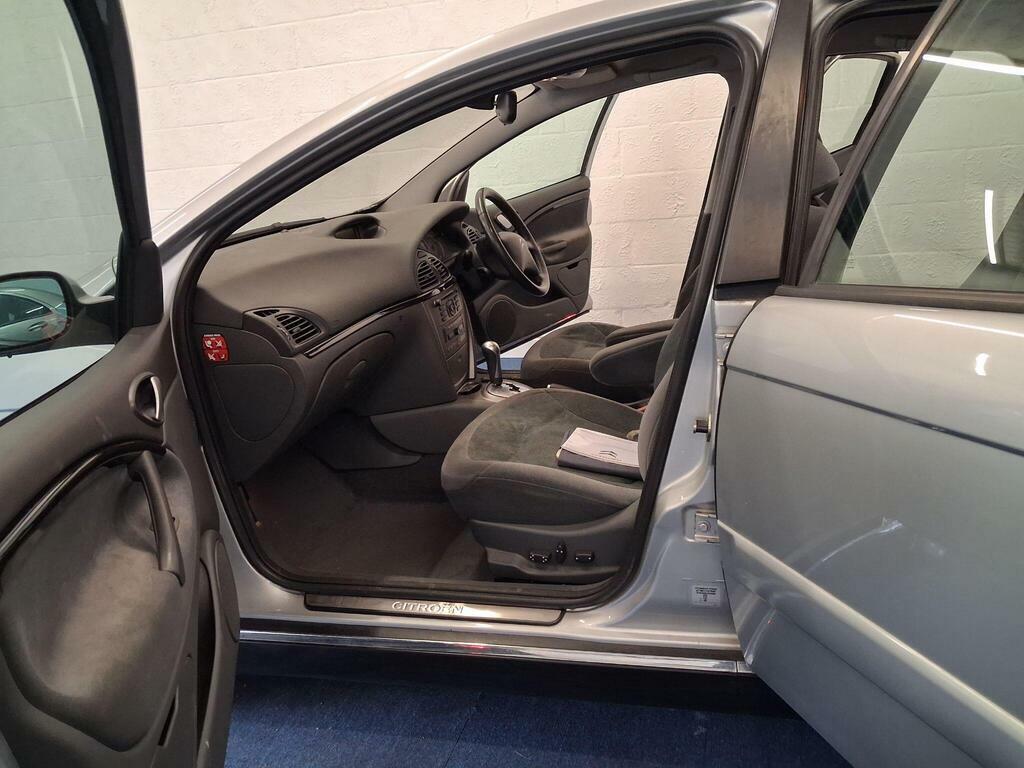 Citroen C5 2.0I 16V Exclusive Grey #26