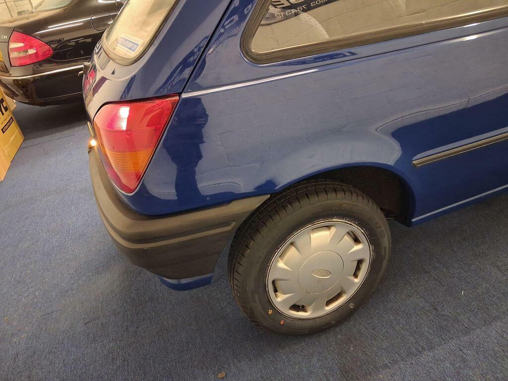 Ford Fiesta Hatchback Black #14