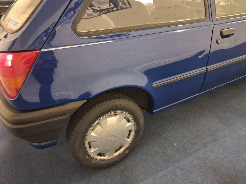 Ford Fiesta Hatchback Black #18