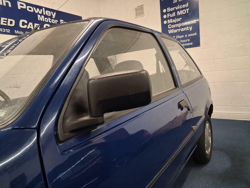 Ford Fiesta Hatchback Black #31