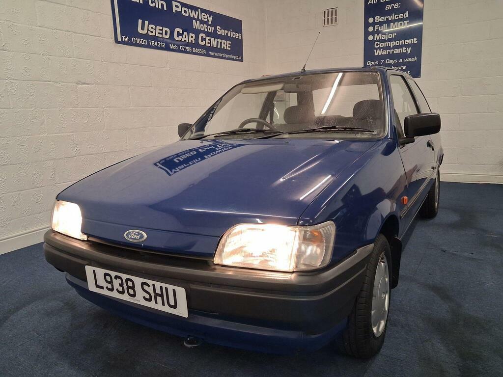 Ford Fiesta 1.1 L  #2