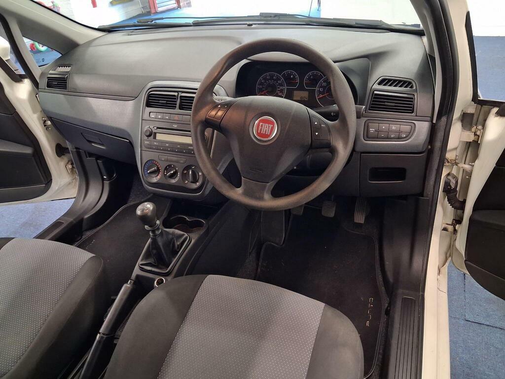 Fiat Grande Punto 1.4 Active Hatchback Blue #28