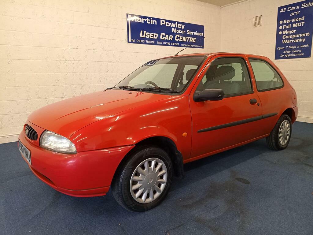 Ford Fiesta 1.25 LX Red