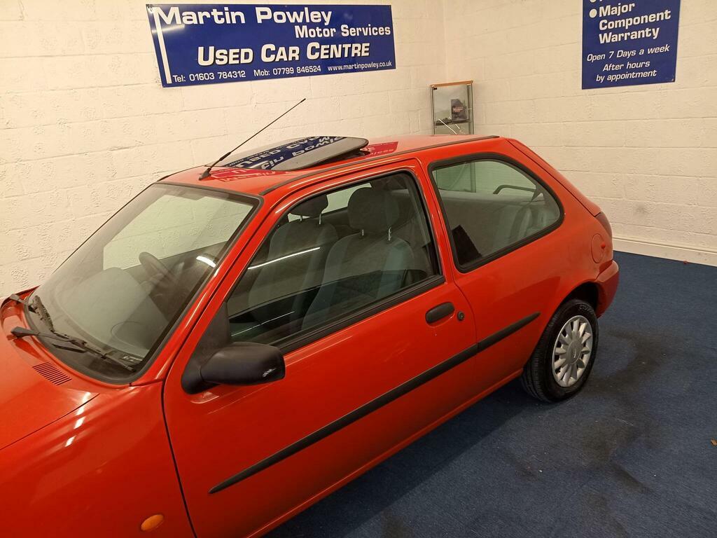 Ford Fiesta 1.25 LX Red #6