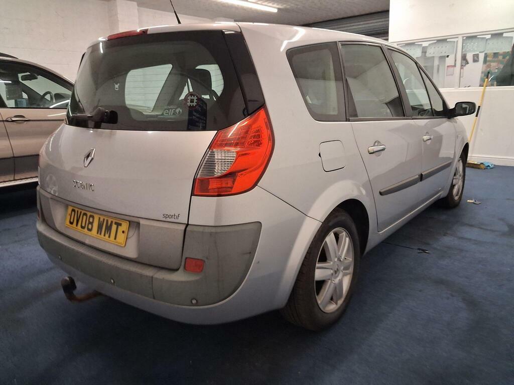Renault Grand Scenic Hatchback Blue #24