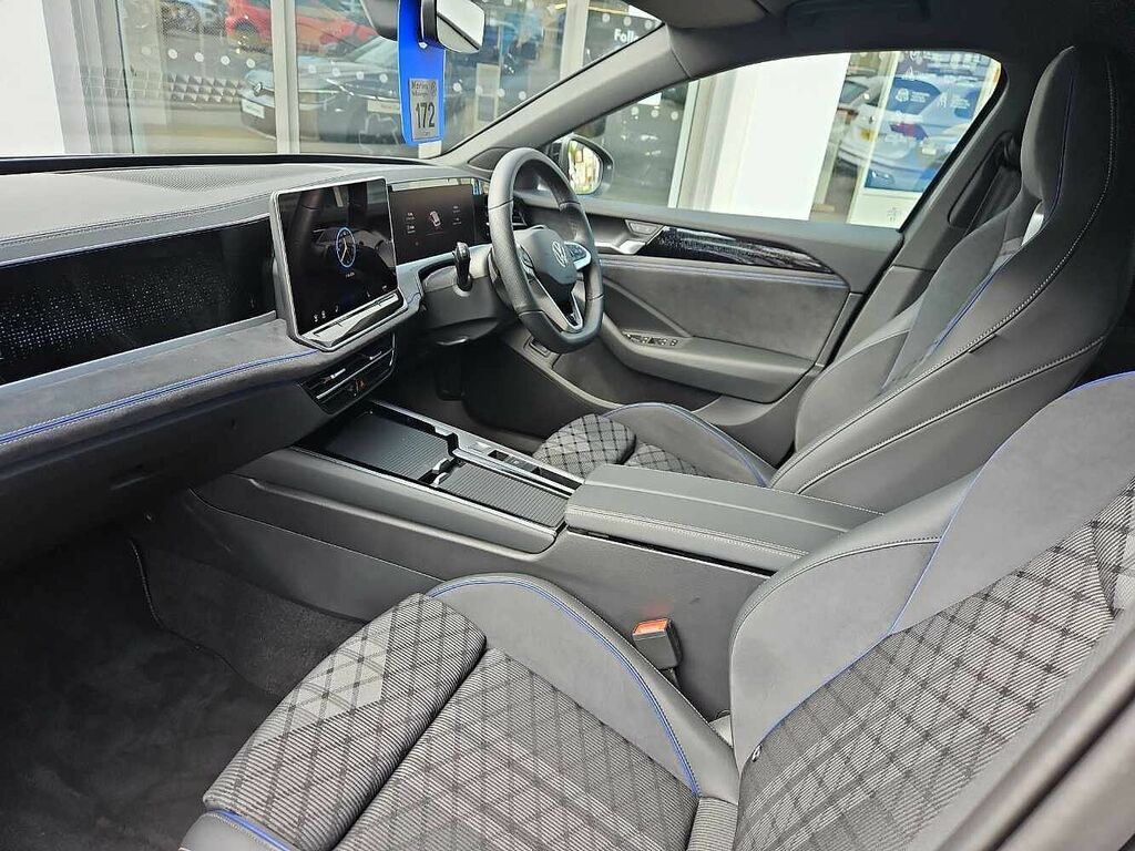 Volkswagen Passat 1.5 Etsi R-line Dsg RE75PZU Grey #2