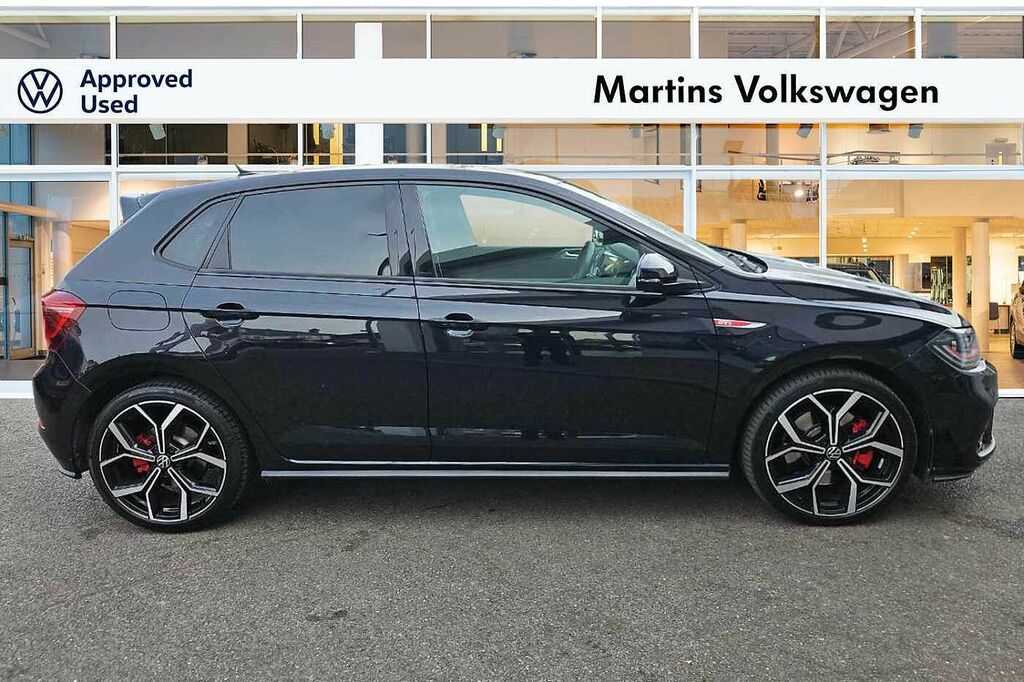 Volkswagen Polo 2.0 Tsi Gti Dsg Black #4