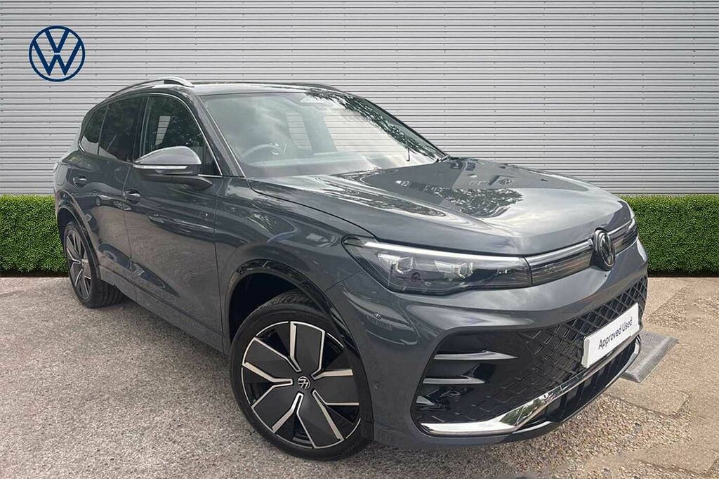 Volkswagen Tiguan 2.0 Tdi R-line Dsg Leeds Alloy Wheels Grey