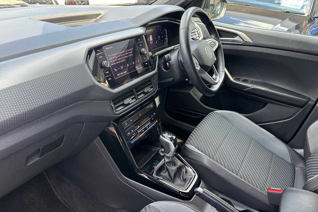 Volkswagen T-Cross 1.0 Tsi 110 R-line Dsg RF72KLJ Black #2
