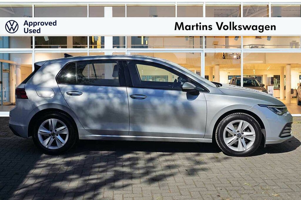 Volkswagen Golf 1.5 Tsi 150 Life RJ73XCW Silver #4