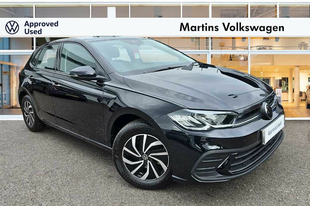 Volkswagen Polo 1.0 Tsi Life Dsg Black
