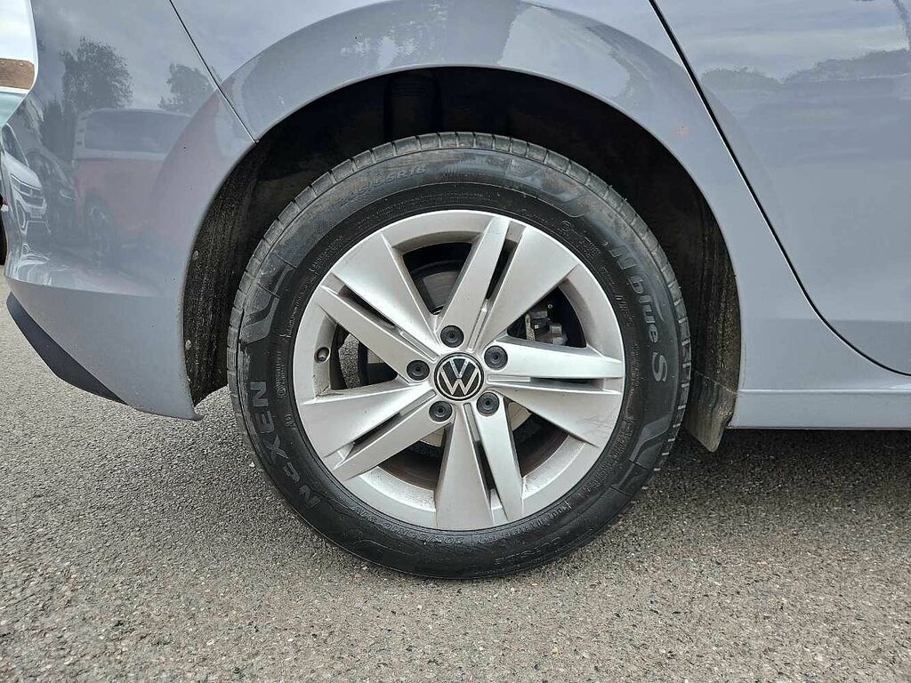 Volkswagen Golf 1.5 Tsi 150 Life RK72XNA Grey #5