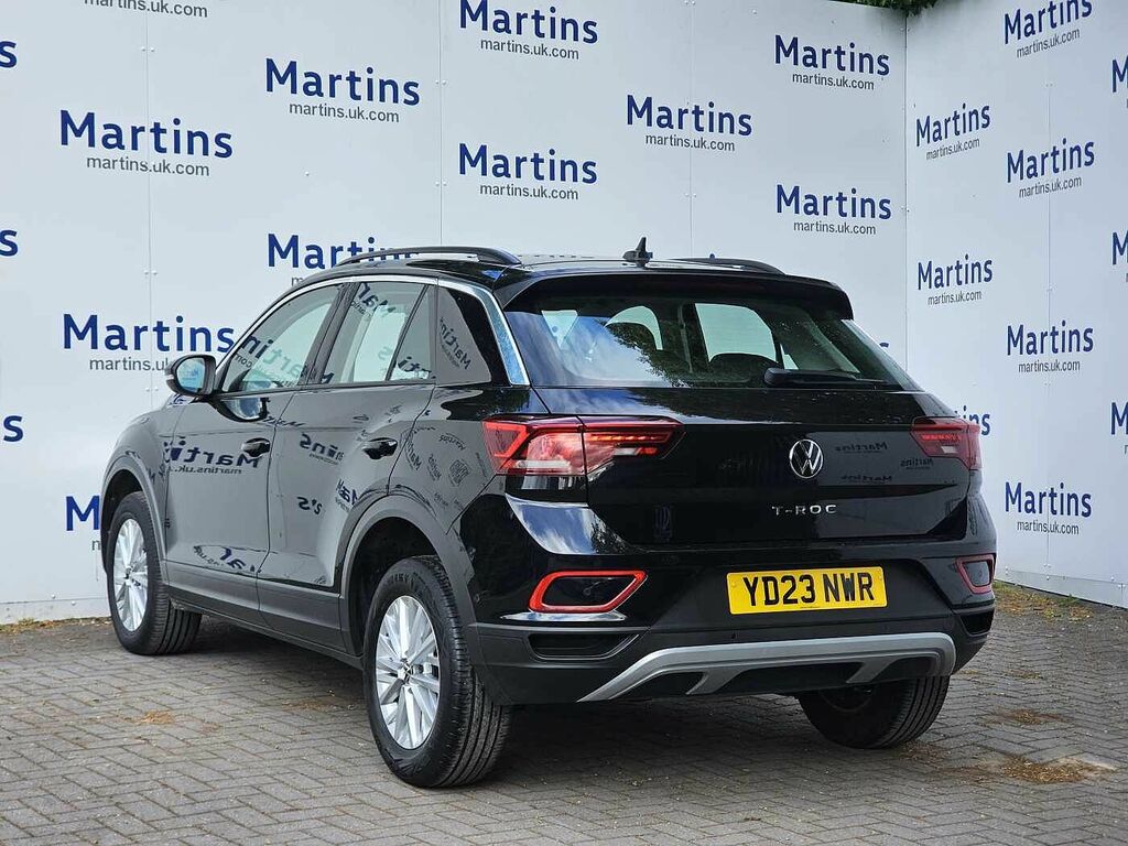 Volkswagen T-Roc 1.5 Tsi Life Dsg YD23NWR Black #3
