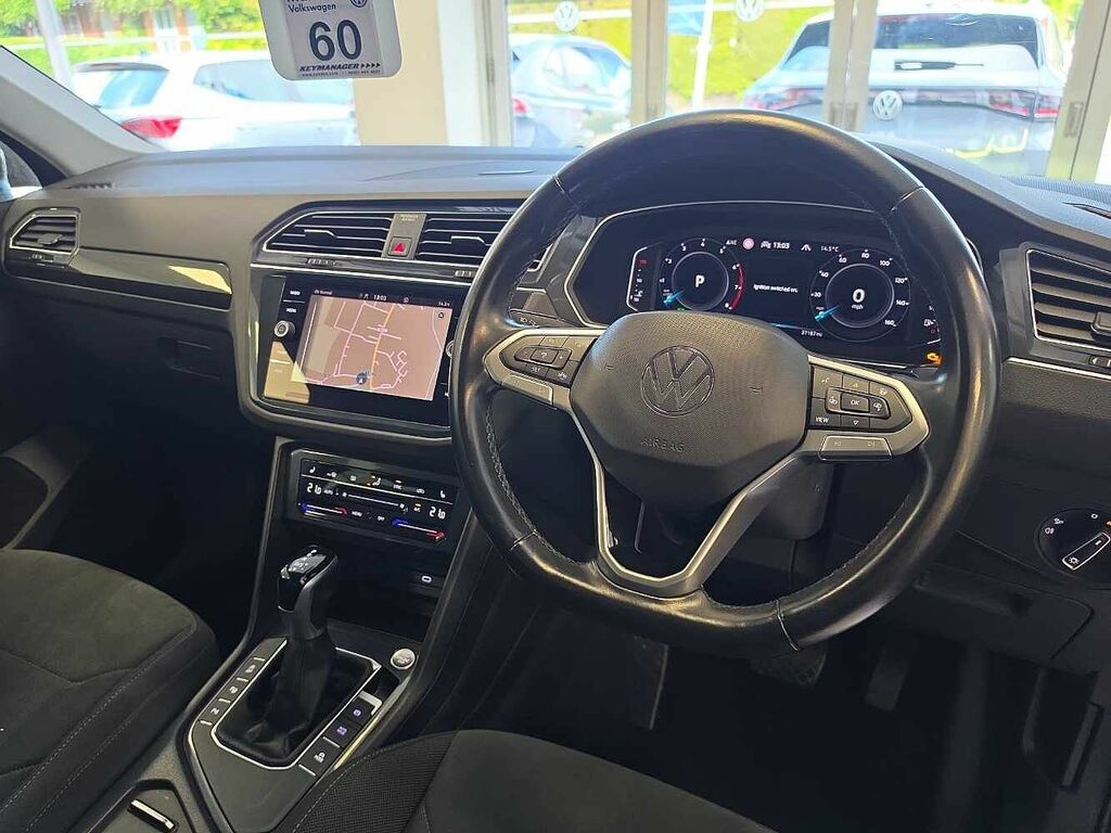 Volkswagen Tiguan 1.5 Tsi 150 Elegance Dsg DE22MYH Grey #6