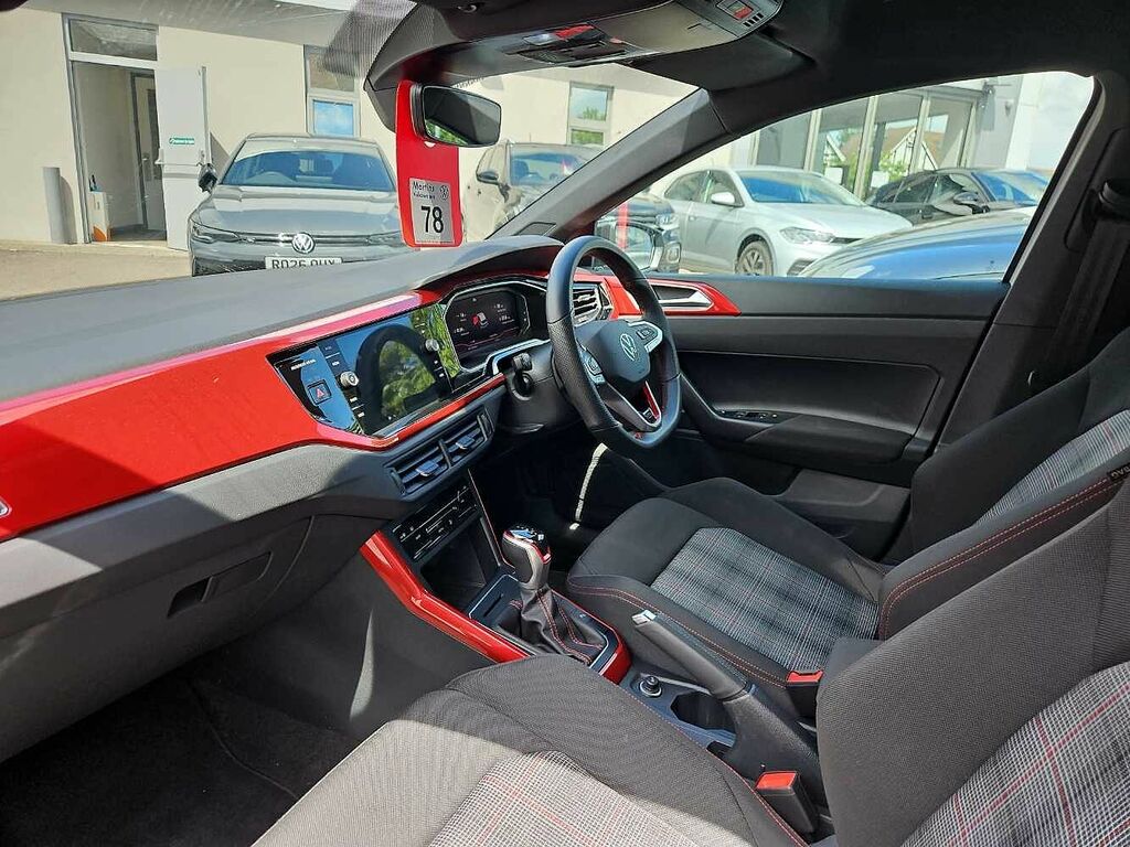 Volkswagen Polo 2.0 Tsi Gti Dsg RA25PGE White #2