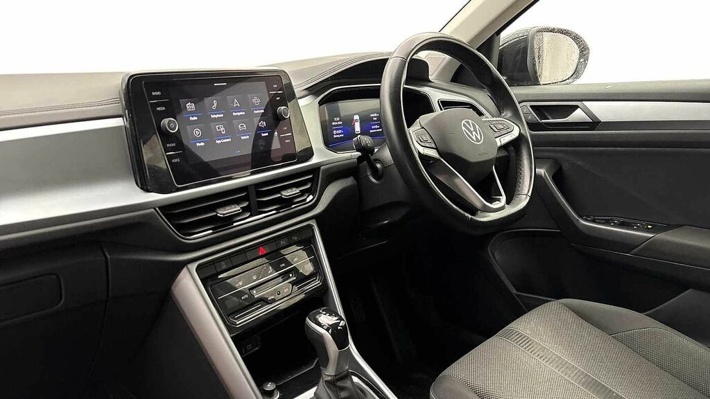 Volkswagen T-Roc 1.5 Tsi Life Dsg MW72NYS Black #2