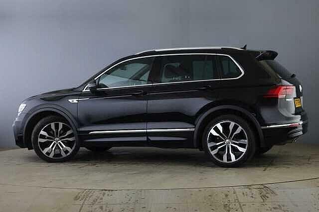 Volkswagen Tiguan R-line Tech 1.5 Tsi Evo 2Wd 150Ps 7-Speed Dsg 5 Do GF70FRN Black #4