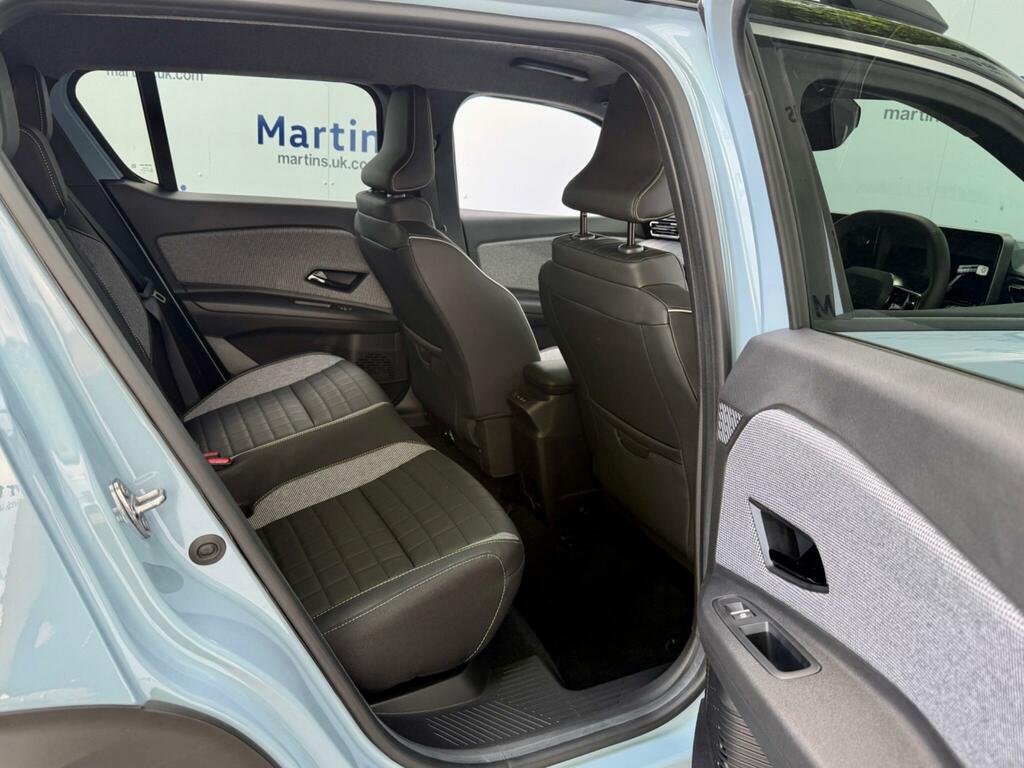 Renault 4 E-Tech 110Kw Techno 52Kwh Comfort Range Blue #16