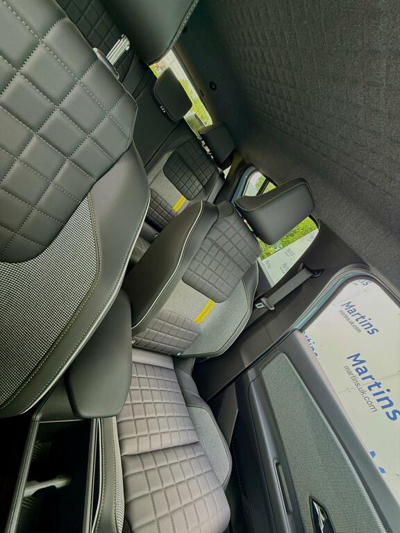 Renault 4 E-Tech 110Kw Techno 52Kwh Comfort Range Blue #22