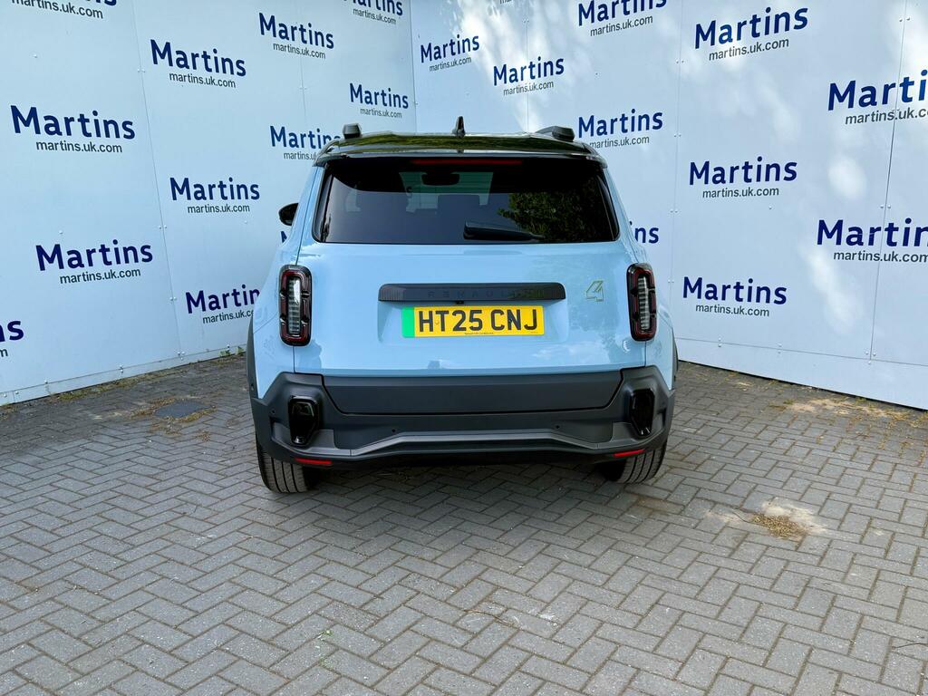 Renault 4 E-Tech 110Kw Techno 52Kwh Comfort Range Blue #8