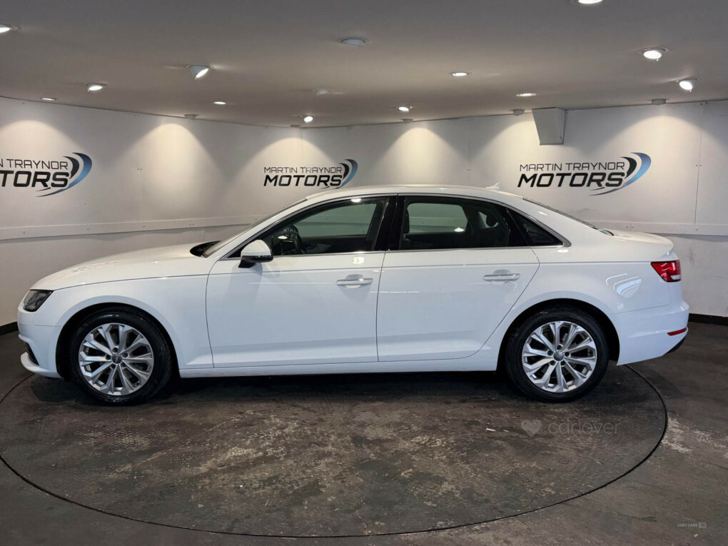 Audi A4 2.0 Tdi Ultra Se S Tronic KR66ADV  #4