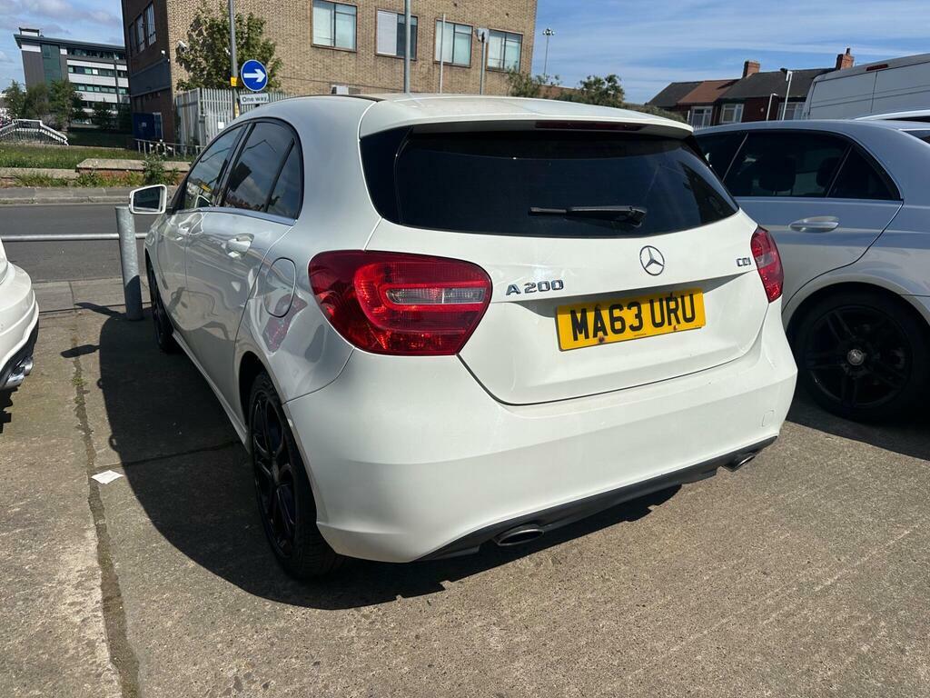Mercedes-Benz A Class 1.8 A200 Cdi Sport Euro 5 S S MA63URU White #3