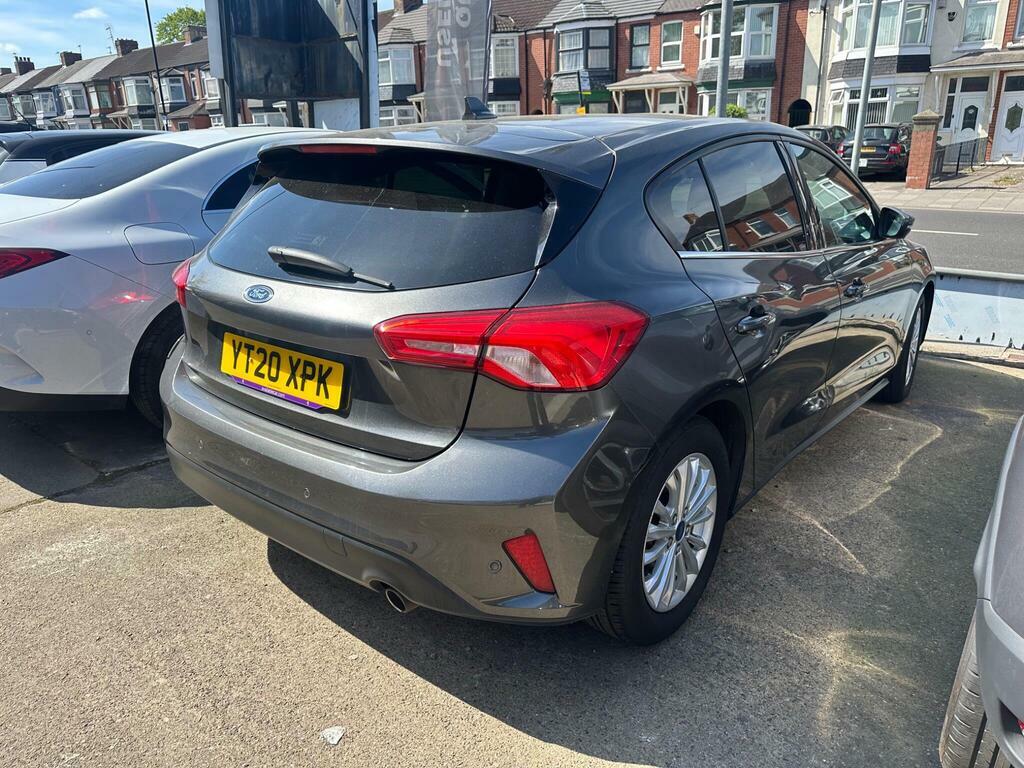 Ford Focus 1.0T Ecoboost Titanium Euro 6 S S YT20XPK Grey #3