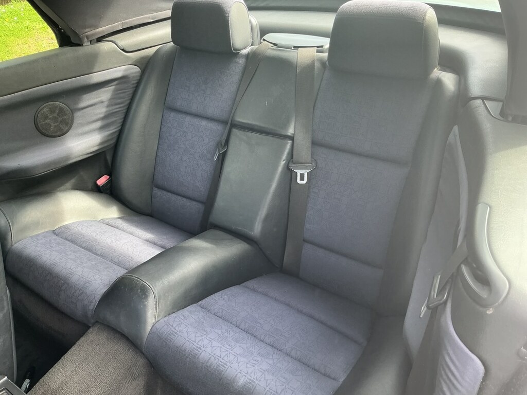 BMW 3 Series 323I 2dr V431HKX Silver #4